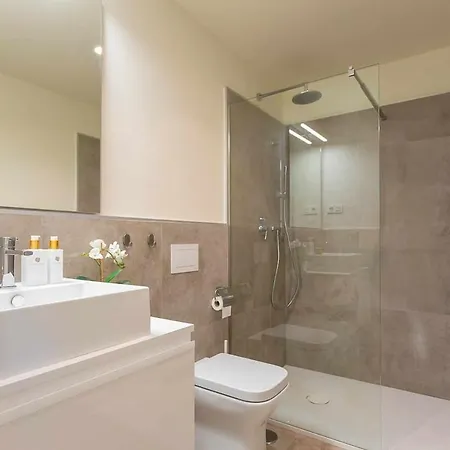 Amazing Seaview Near The Beach! Apartment
