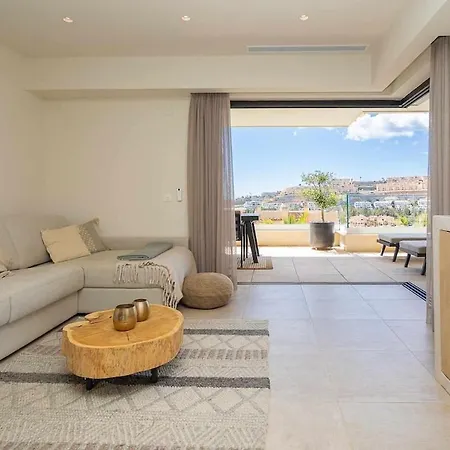 Amazing Seaview Near The Beach! *